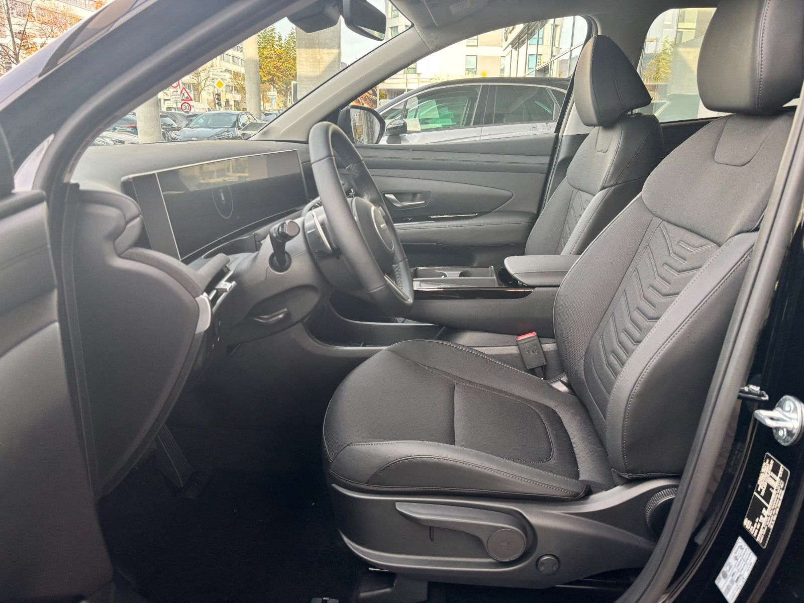 Fahrzeugabbildung Hyundai Tucson Trend PHEV 4WD Matrix-LED/Kamera/Navi!