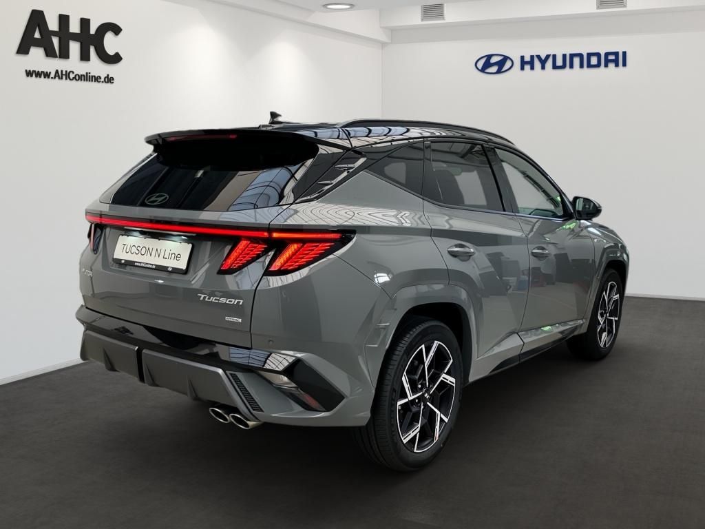 Fahrzeugabbildung Hyundai TUCSON FL (MY26) 1.6 T-GDI (180 PS) 7-DCT 4WD N