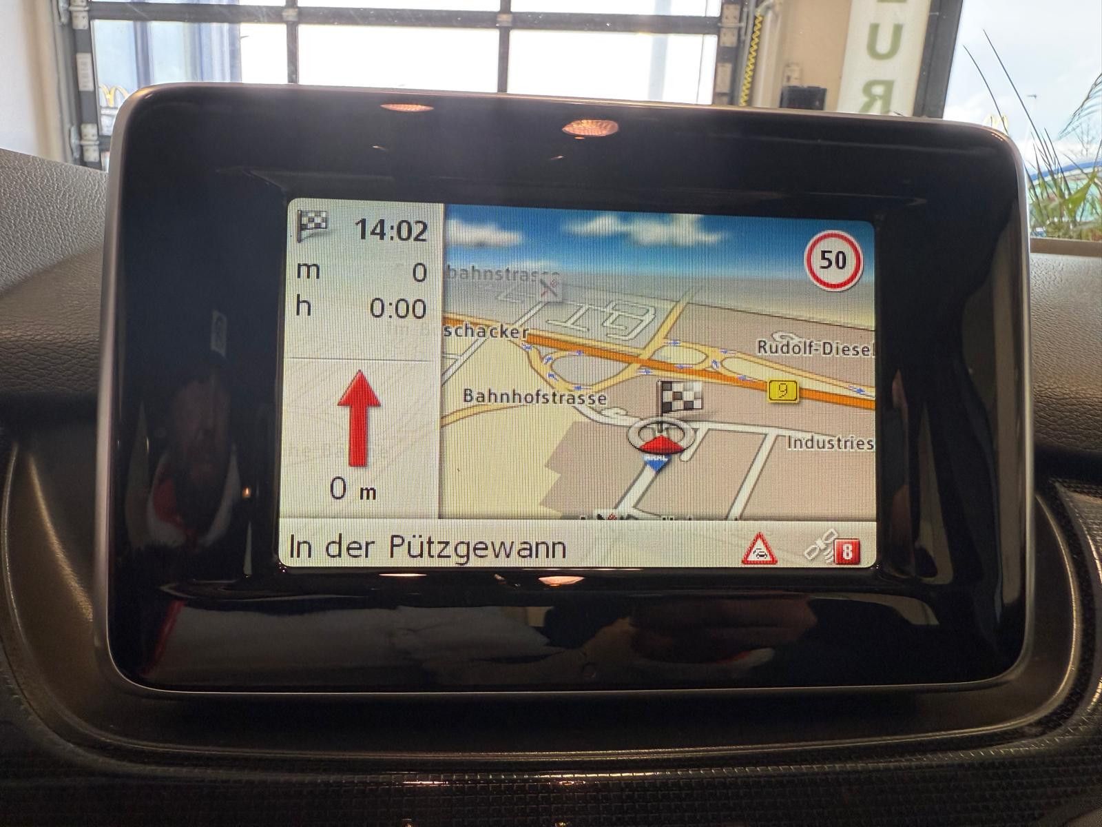 Fahrzeugabbildung Mercedes-Benz MB  B 180 / NAVI/AUTOMATIK