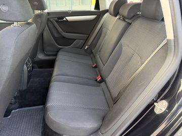 Volkswagen Passat Variant - 4
