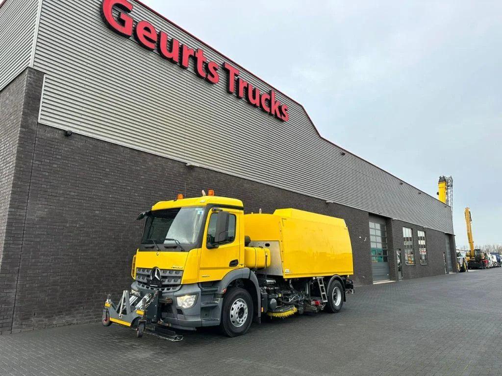 Mercedes-Benz Arocs 1824 4X2 BEAM A9000 SWEEPING TRUCK/ KEHRMA