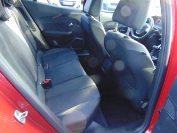 Bild 10 Peugeot 2008 Allure