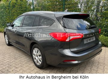 Ford Focus - 8