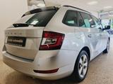 Skoda Fabia Combi Clever Navi Led Kamera 3 Jahre Werkg - Skoda Fabia: 3.3