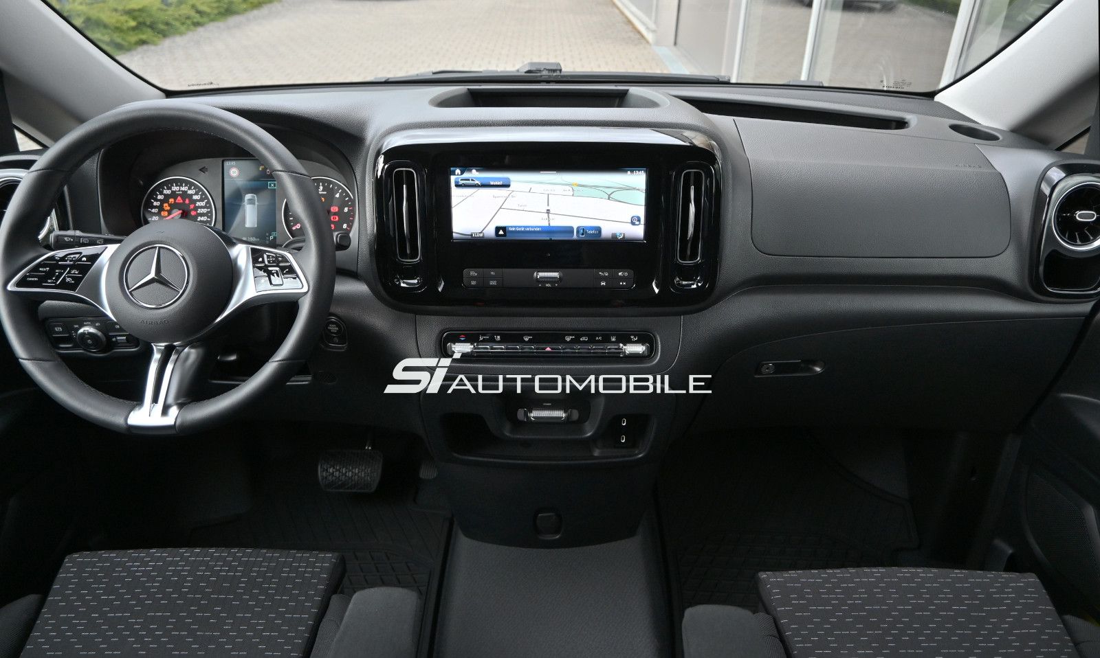 Fahrzeugabbildung Mercedes-Benz Vito 116 CDI PRO Lang Tourer °ACC°AHK°STANDHEIZ°