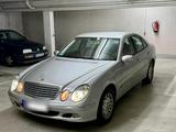 Mercedes-Benz Mercedes E 320 Elegance 2 Hand - Mercedes-Benz E 320 in Frankfurt (Main)