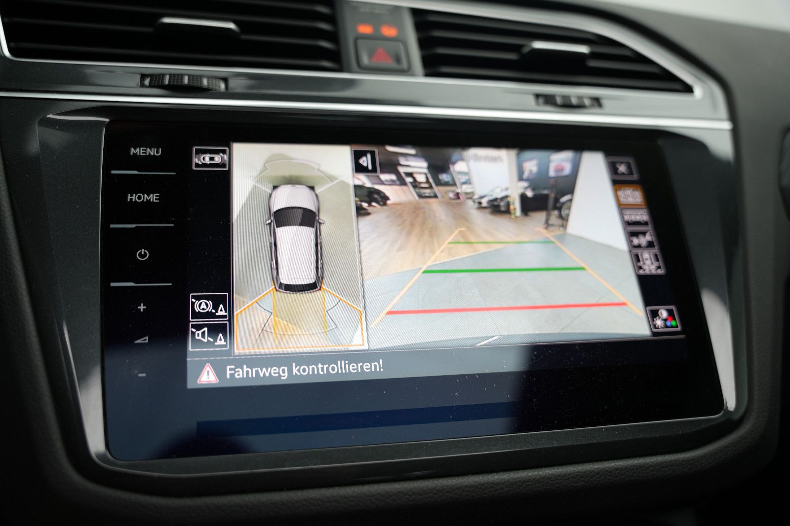 Fahrzeugabbildung Volkswagen Tiguan R-Line Hybrid *Panorama*360°Kam*Virtual