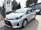Toyota Yaris Hybrid Life*AUTOMATIK*KAMERA*TEMPOMAT*NAVI - Toyota Yaris Gebrauchtwagen in Nürnberg