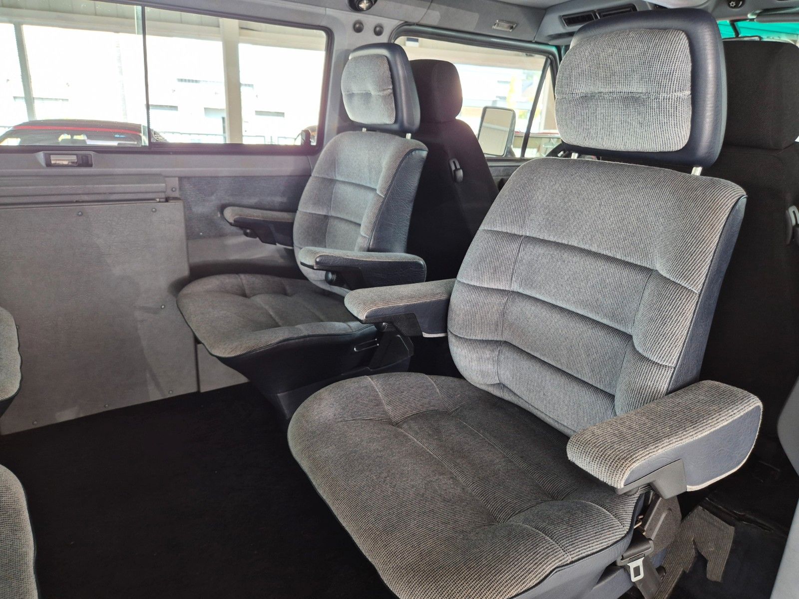 Fahrzeugabbildung Volkswagen T3 Claer/Topzustand/1 von 46