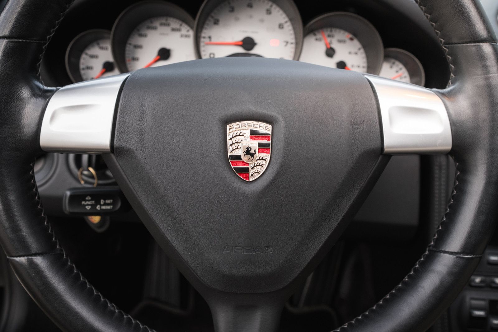 Fahrzeugabbildung Porsche 997/911 Targa 4S-Dt.Auto-BOSE-erst 40.500km