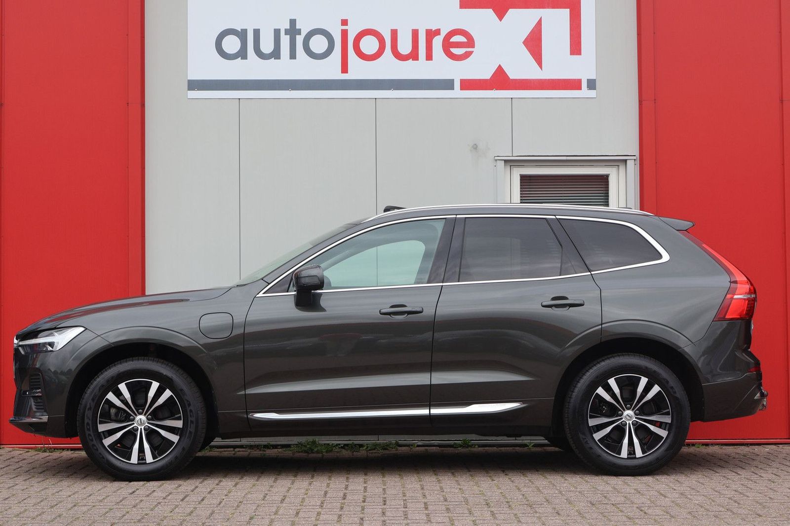 Volvo XC60 2.0 T6 Plug-in hybrid AWD Inscription Expre imagem 2