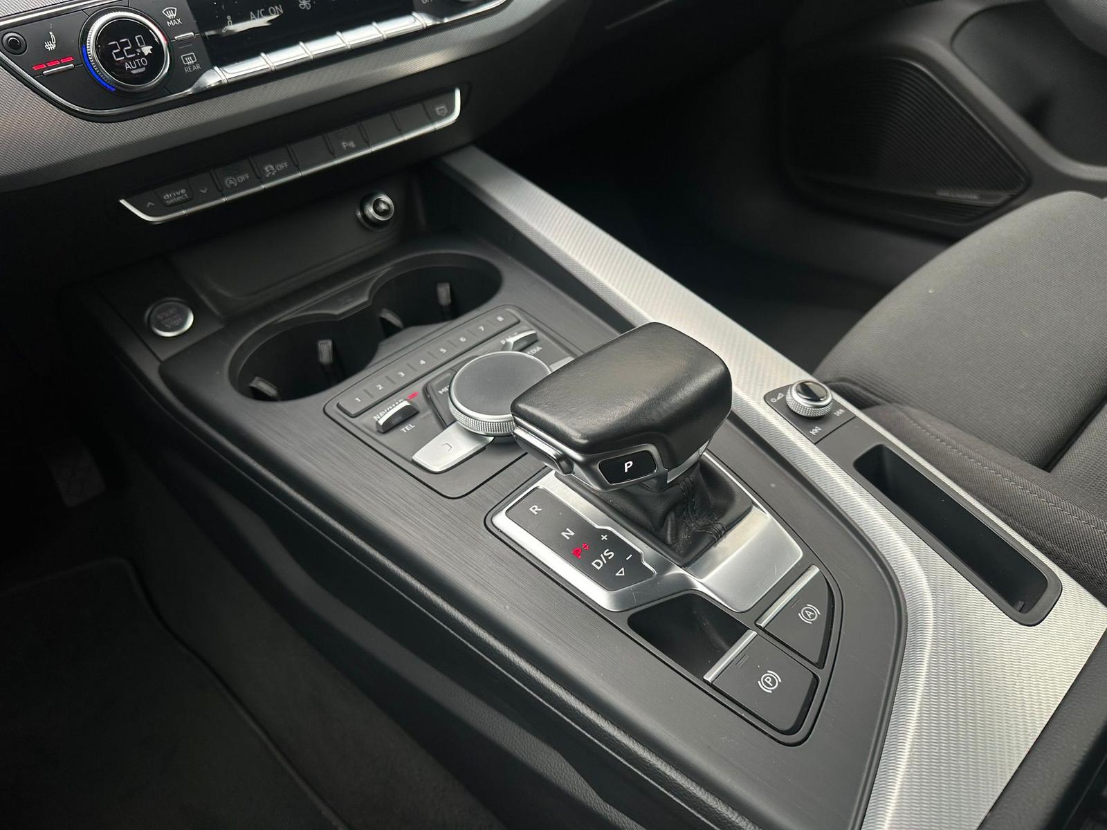 Audi A4 Avant 40 TDI quattro Sport*LED*B&O*DT*SHZ*