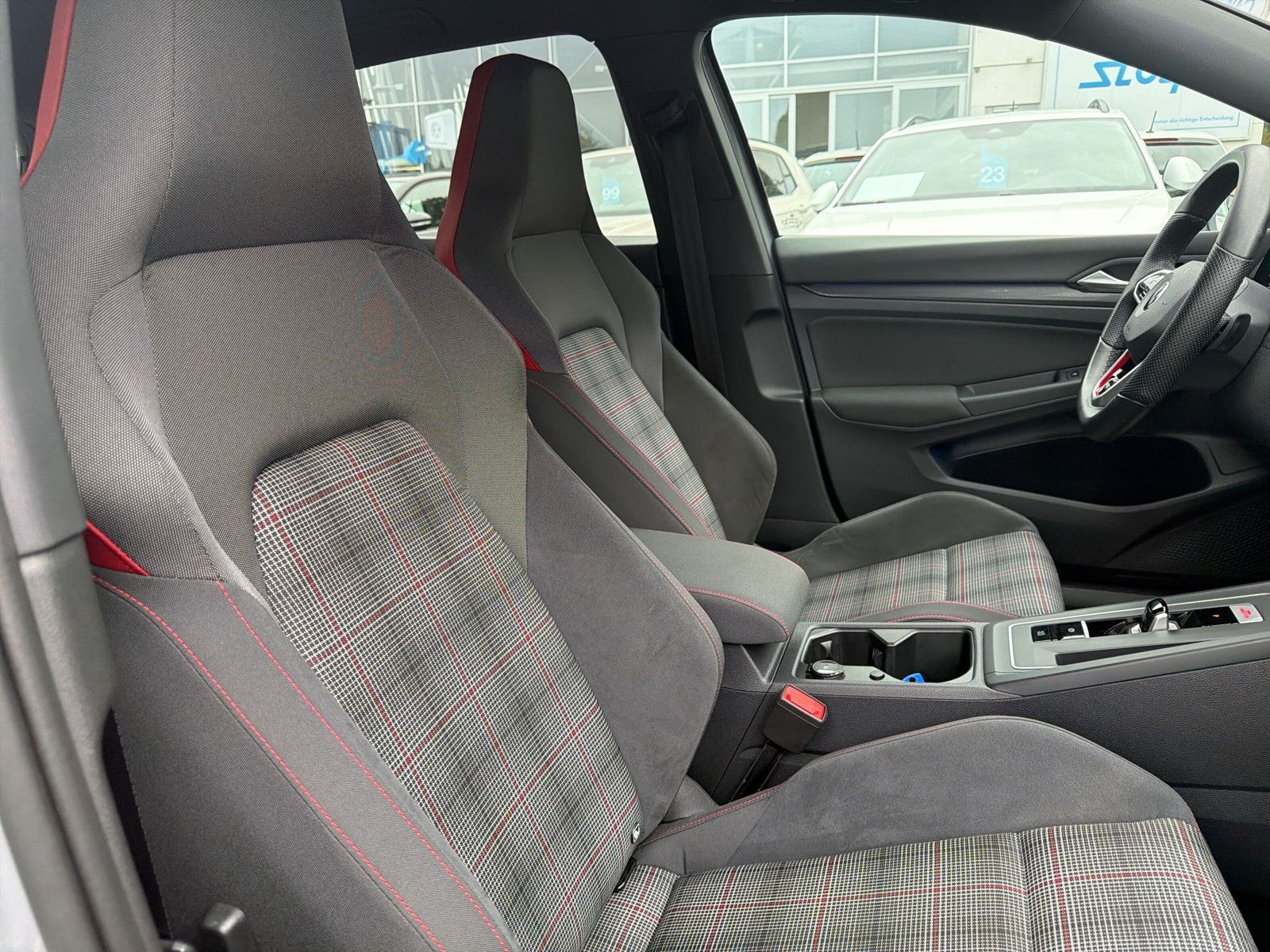 Golf GTi Business Premium Matrix Harman Kardon G