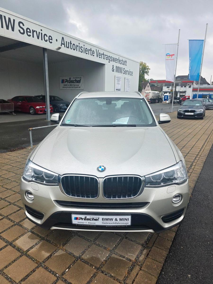 BMW X3 xDrive20d/ EURO6/AHK/SZH/XENON/FSP