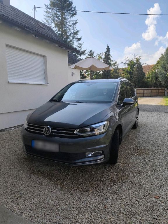 Image of Volkswagen Touran