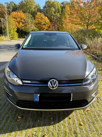 Volkswagen Golf e-Golf e-Golf