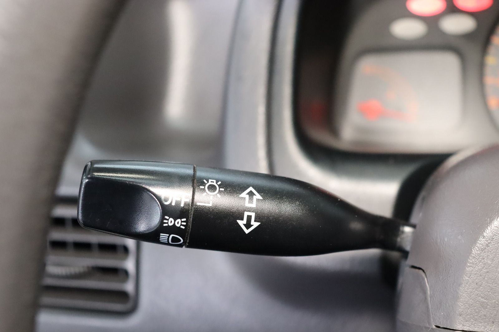 Fahrzeugabbildung Honda Logo 1.3i HU/AU 07.26