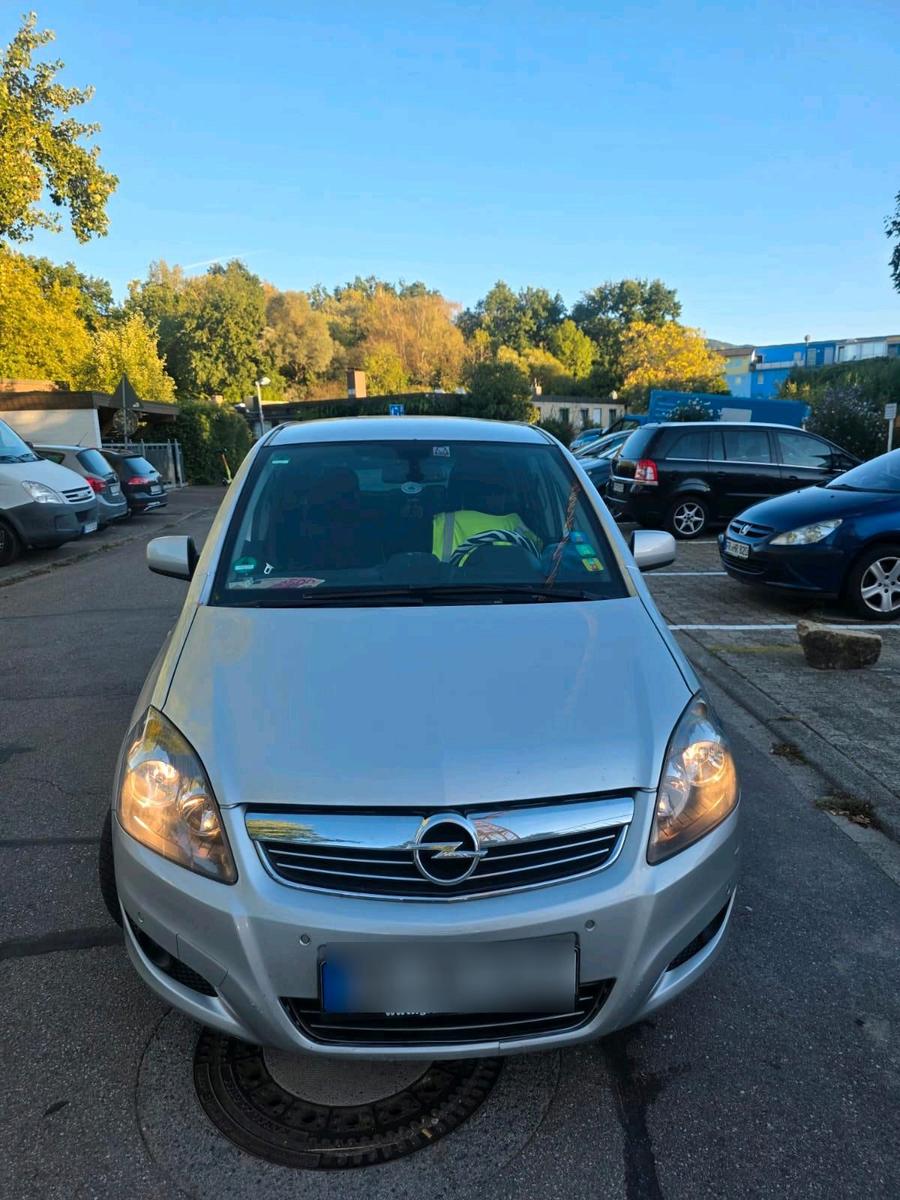 Opel Zafira, 2011 — авто для ЗСУ з Європи