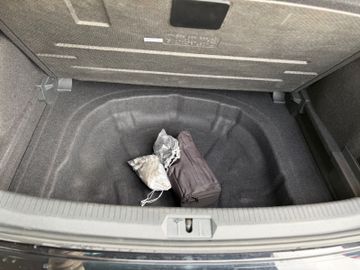 Bild 25 VW Golf VII R-LINE Lim. +PDC+NAVI+BI-XENON+ALU+BT+