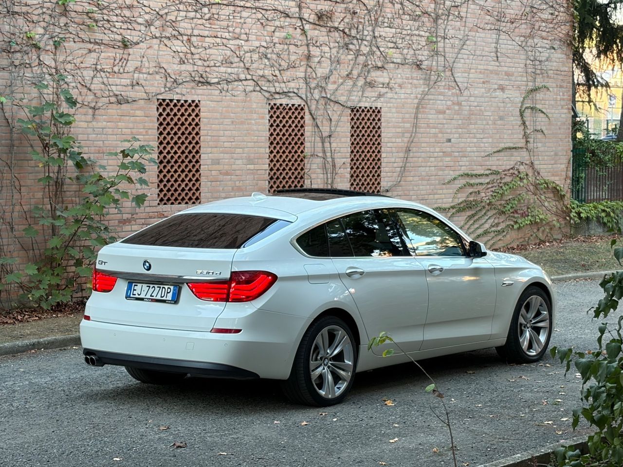 BMW 530 Gran Turismo Bmw 530gt 3.0d 141000km tetto pelle ecc del 2011