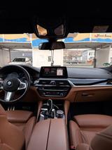 BMW 530i xDrive M-Paket - BMW 530: M Paket 530i