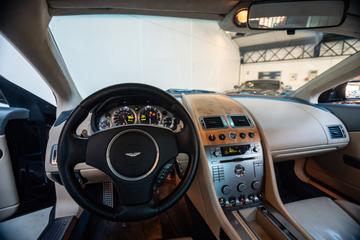 2004 Aston Martin DB9 缩略图 48