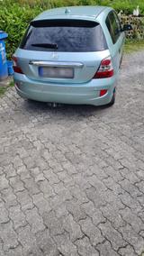Honda Civic 5dr 1,4l - Honda Civic 5d mit Benzin-Antrieb