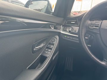 BMW 525 - 12