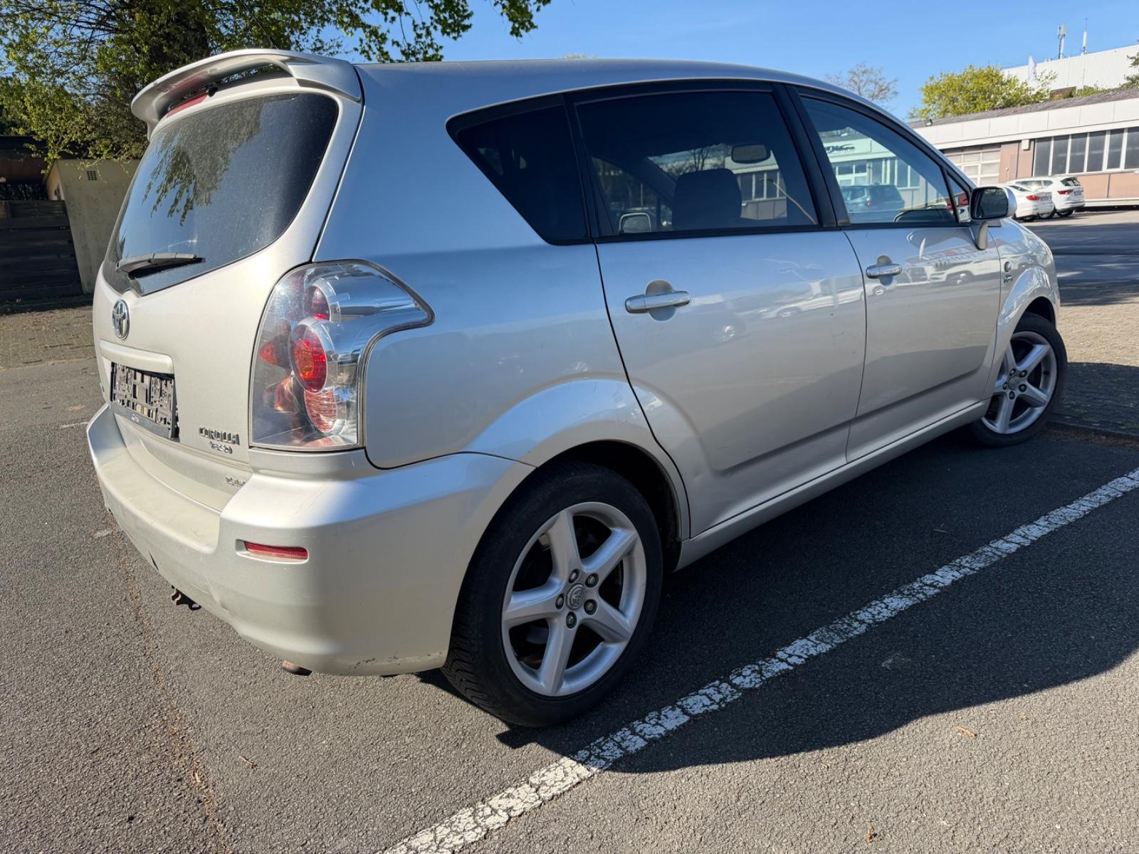 Toyota Corolla Verso 2.2 D-CAT Executive-Model 2007