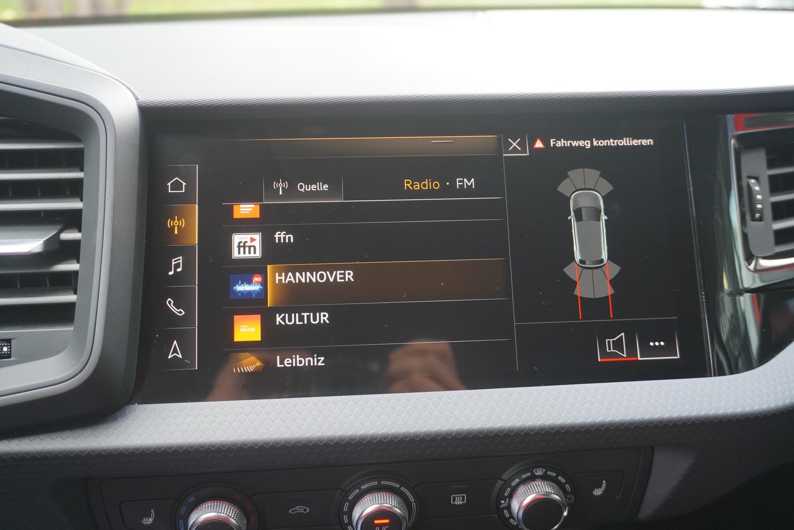Audi A1 1.0 TFSI advanced LED Navi Sitzheizung Klima