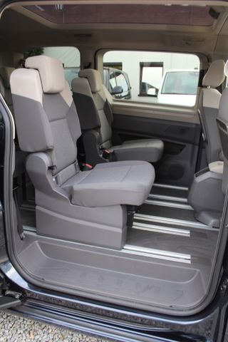 Volkswagen T7 Multivan KÜ DSG AHK ACC Standheizg. Extras