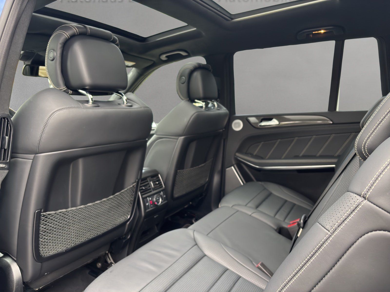 Fahrzeugabbildung Mercedes-Benz GLS63AMG Standhz B&O Drivers AHK Masage ACS Pano