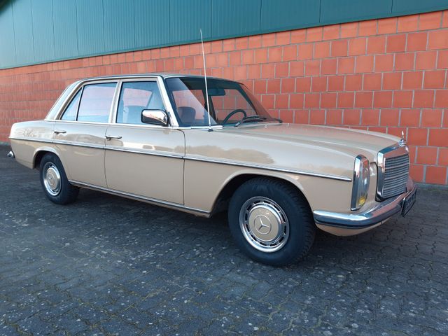 Mercedes-Benz 230.6 -W114 - kerngesunder Zustand- 1.Hand