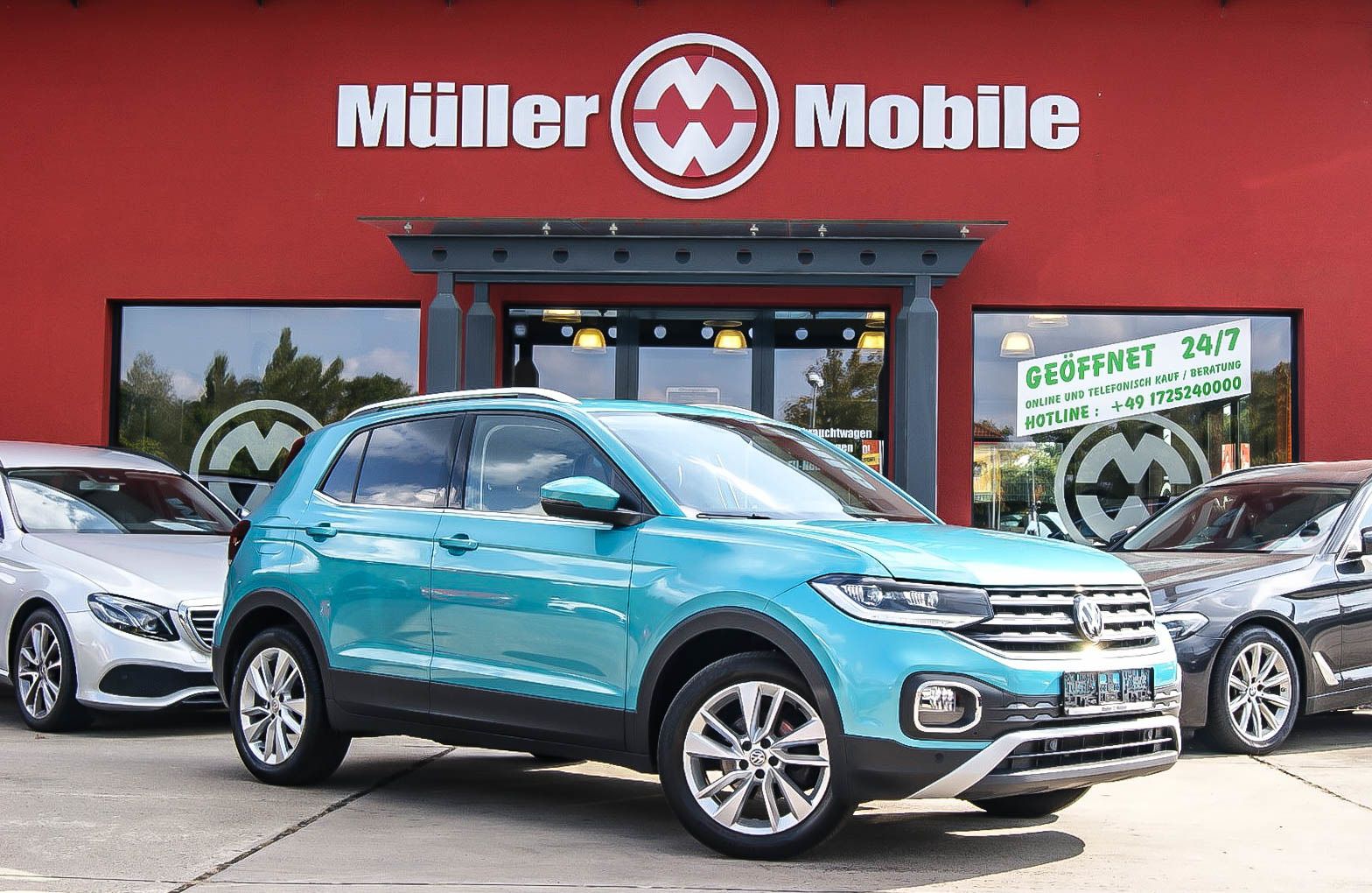 Fahrzeugabbildung Volkswagen T-Cross HIGHLINE 10TSI NAVI LED VIRTUAL CD 1HAND