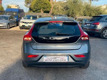 Volvo V40 - 10