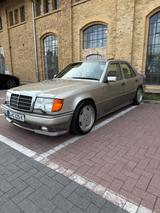 Mercedes-Benz 300E W124 AMG-PAKET ORIGINAL | ZEBRANO NEU - Mercedes-Benz E 300 aus 1989