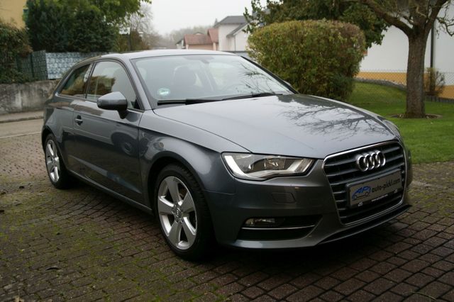 Audi A3 1,4 TFSI/Ambition/Sportsitze/SHZ/Navi/ALU