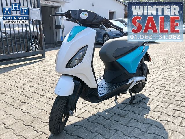 Piaggio Vespa 1+ 