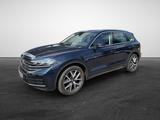 Volkswagen Touareg 3.0 TDI 4M Elegance  HeadUp Panodach AHK - gebrauchte VW Touareg aus dem Jahr 2024