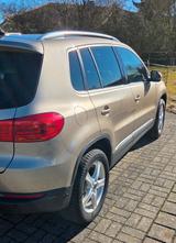 Volkswagen Tiguan 2.0 TDI DSG 4MOTION LIFE LIFE - gebrauchte VW Tiguan aus dem Jahr 2013