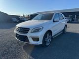 Mercedes-Benz ML 63 AMG  *Bi-Xenon*Alcantara*Keyless*Pano* - gebrauchte Mercedes-Benz ML 63 AMG aus dem Jahr 2012