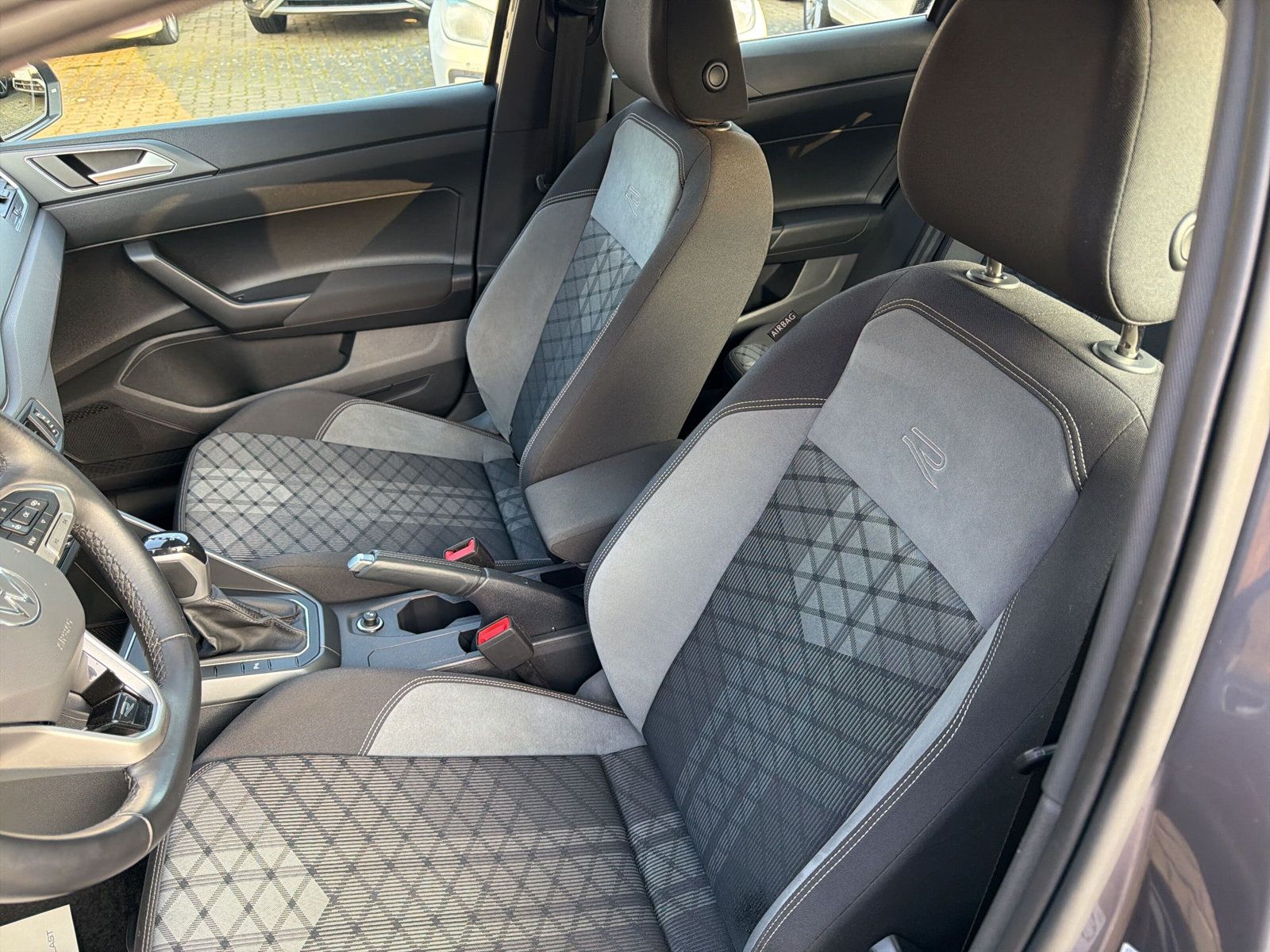 Polo R-line TSi DSG PANO Matrix Appl Car Play R-