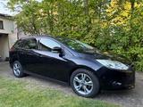 Ford Focus 1,0 EcoBoost 74kW Ambiente Turnier Amb... - Ford Focus: Ambiente