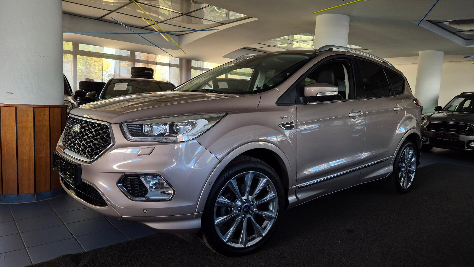 Ford Kuga Vignale/19"/BiXen/Leder/Navi/Pano/RFK/Totw