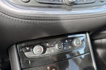 Opel Grandland (X) - 11