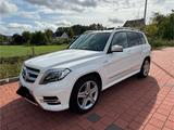 Mercedes-Benz Mercedes GLK 220 CDI 4 Matic AMG Line - Mercedes-Benz GLK 220: AMG