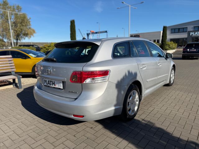 Toyota Avensis  Kombi Sol
