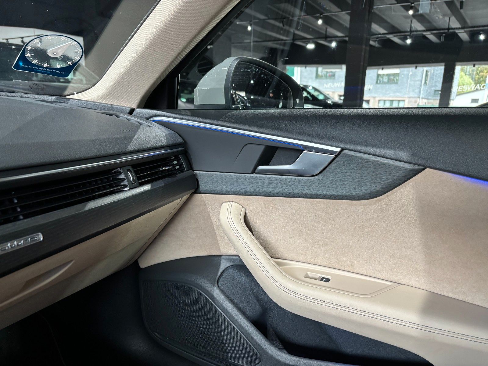 Fahrzeugabbildung Audi A4 Allroad quattro  VIRTUAL/AMBIENTE/KAMERA/SHZ/