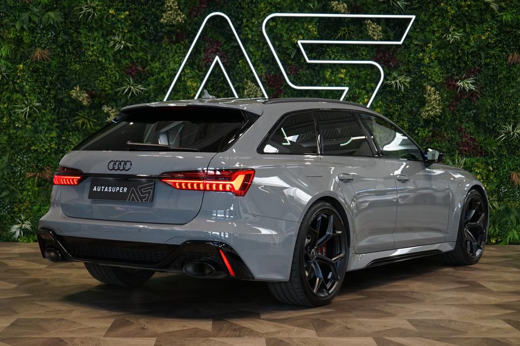 Audi RS6