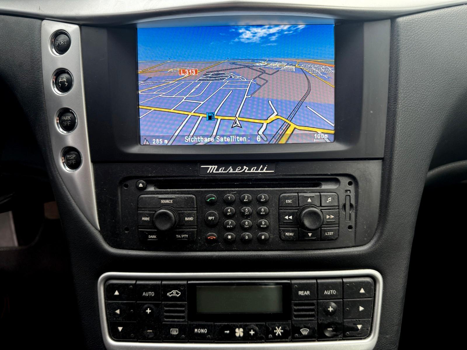 MASERATI GRANTURISMO - 4,2 - 405 CV - XENON - BVA - ALCANTARA